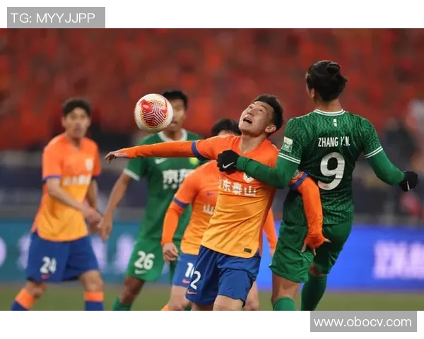 山东鲁能与北京国安激战正酣精彩赛事回顾与分析