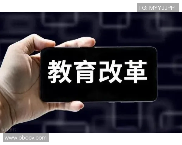 徐昕：从学术先锋到社会活动家的多元人生探索与思考