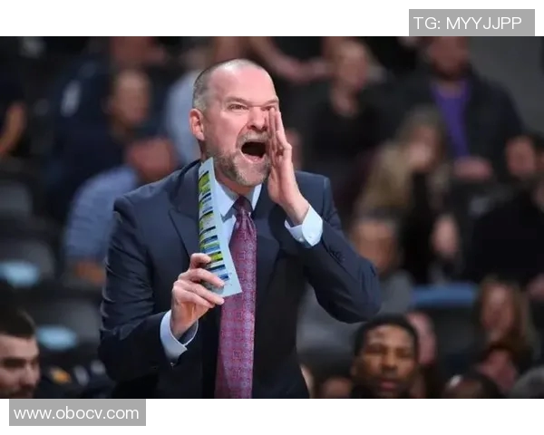 方硕在篮球赛场上的崛起与成长之路:从青涩新秀到球队核心的蜕变故事 方硕在篮球赛场上的崛起与成长之路:从青涩新秀到球队核心的蜕变故事