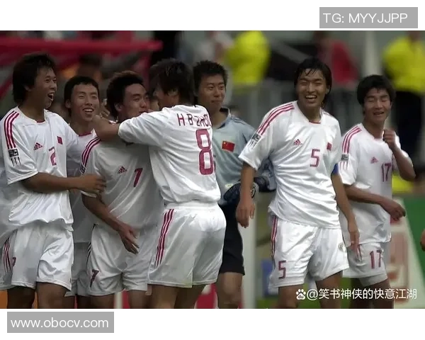 梦二队与中国队的激烈对决展现足球魅力与青春风采的精彩瞬间