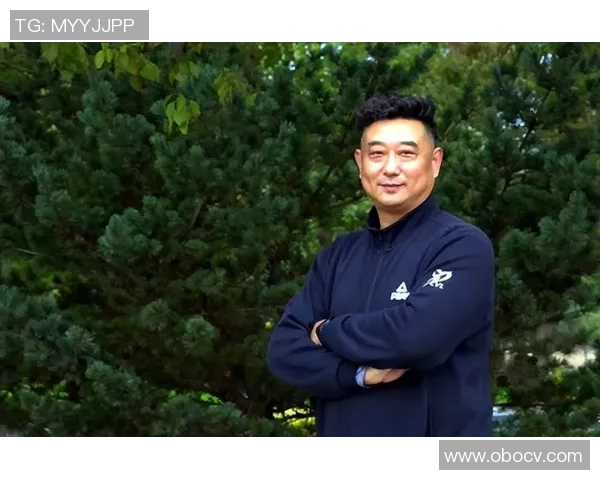 吴冠希:从默默无闻到闪耀赛场的篮球新星成长之路 吴冠希:从默默无闻到闪耀赛场的篮球新星成长之路